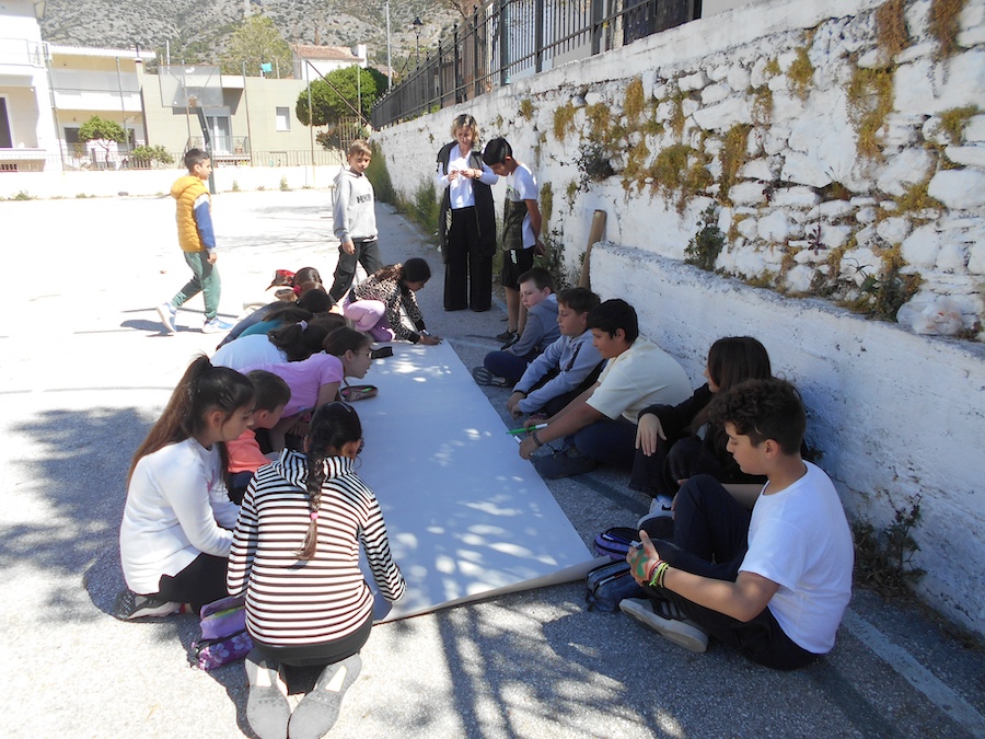 Δημιουργική Απασχόληση Εφήβων Ρομά στο Παράρτημα Ρομά Αγ. Παρασκευής (ΕΣΠΑ 2021-'27)