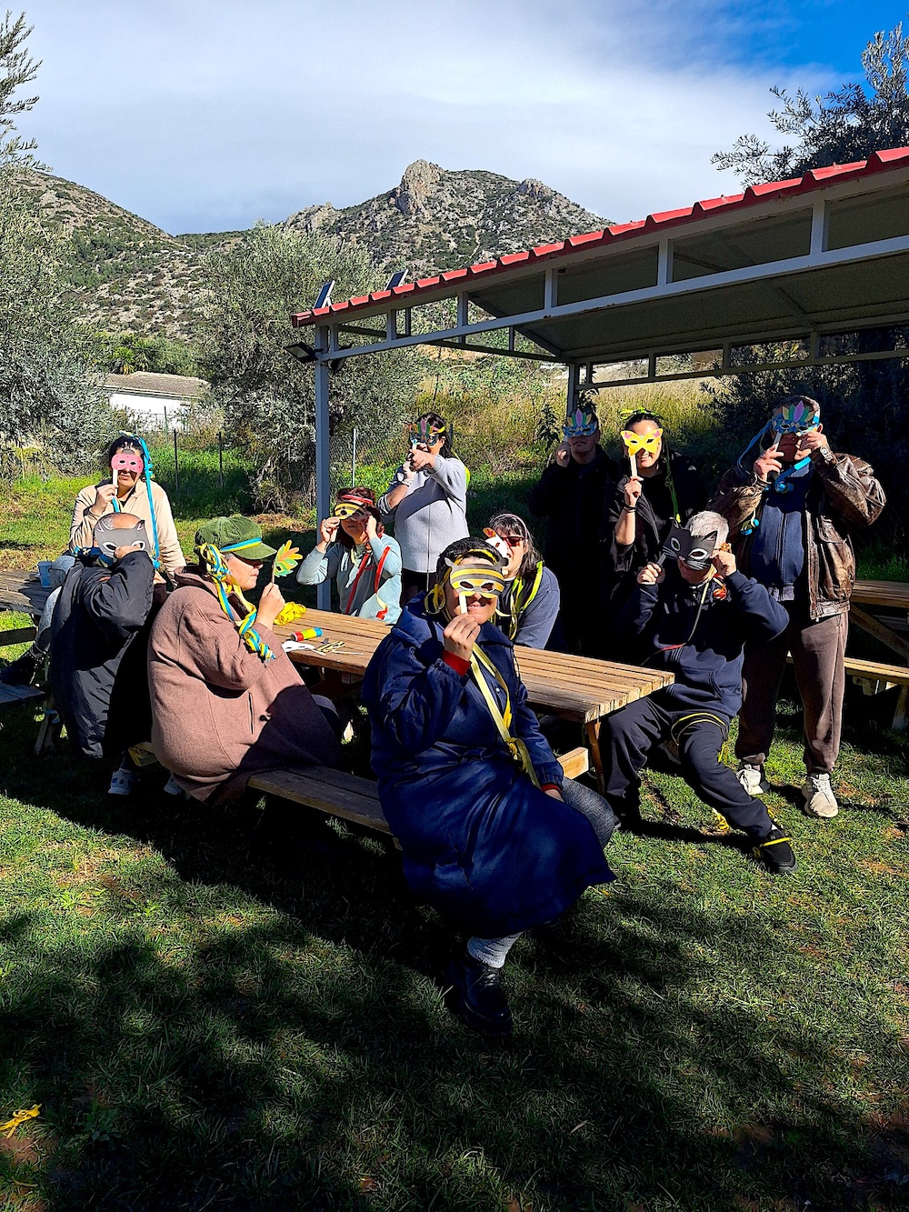 2026 02 12 SYD Masks och fest 1